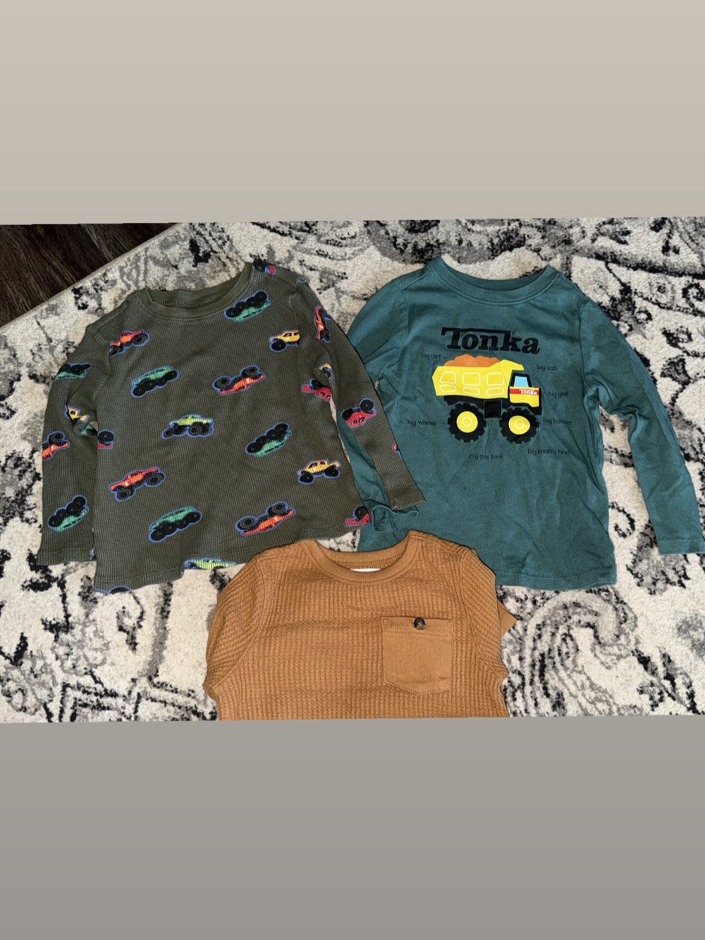 3 Old Navy Teal  Long-Sleeve Tees